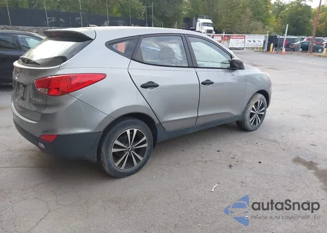 2010 Hyundai Tucson Gls z USA, uszkodzony, nr VIN KM8JT3AC5AU076812